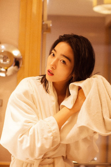 大炕上和岳偷倩
